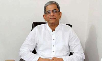 হাসপাতাল থেকে বাসায় ফিরলেন মির্জা ফখরুল 