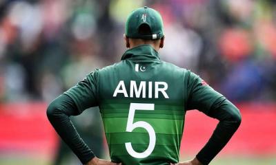 আইপিএলের আগামী আসরে কোহলির দলে খেলতে চান আমির