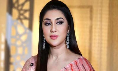 পরকীয়া ইস্যুতে ক্ষেপেছেন অপু বিশ্বাস