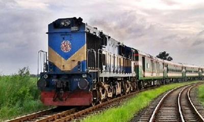 উত্তরাঞ্চলের সঙ্গে ঢাকার ট্রেন চলাচল বন্ধ
