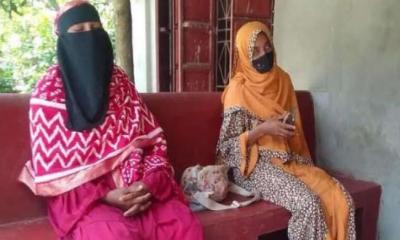 বরগুনায় বিয়ের দাবিতে অনশনে বসা প্রেমিকার বিরুদ্ধে মামলা