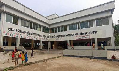 বরিশাল বিভাগজুড়ে আশ্রয় কেন্দ্রের সংকট, দুর্যোগে ঝুঁকিতে লাখো মানুষ