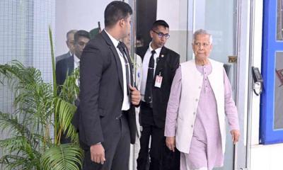 হোটেল ল‌বিতেই একাধিক বৈঠক করবেন ড. ইউনূস