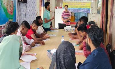 পাথরঘাটায় তথ্য প্রাপ্তি ও প্রচারে যুব স্বেচ্ছাসেবকদের ওরিয়েন্টেশন অনুষ্ঠিত