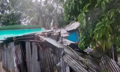 সেনবাগে ৫ মিনিটের টর্নেডোতে লণ্ডবণ্ড ৩ গ্রাম, আহত ১০