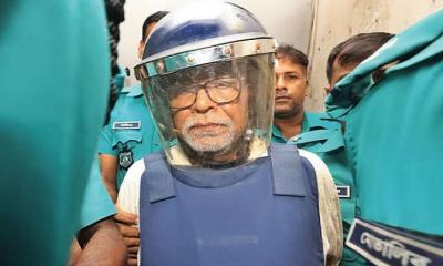 দ্বিতীয় দফায় চার দিনের রিমান্ডে সাবেক সিইসি