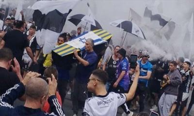 আর্জেন্টিনার ফুটবল মাঠে ইসরায়েলবিরোধী কফিন মিছিল