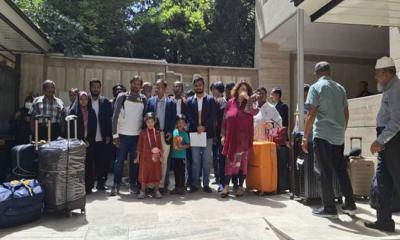 ইরান থেকে দেশে ফিরলেন ২৮ বাংলাদেশি