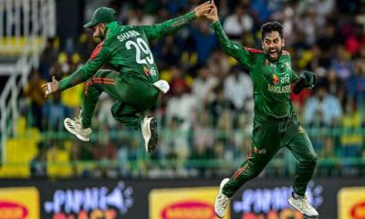 ১৬ রানের জয়ে সিরিজে সমতা বাংলাদেশের 