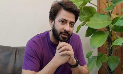 মহান আল্লাহ পরিবারগুলোকে কঠিন সময় পার করার শক্তি দেন: শাকিব খান