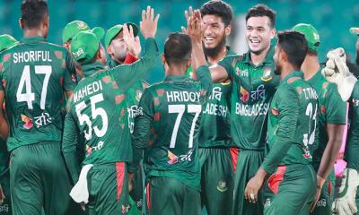 লিটনদের ছক্কা হাঁকানো শেখাতে আসছে নতুন কোচ