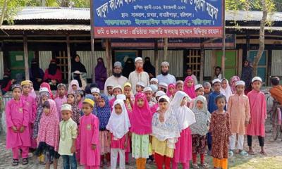 চোখের সামনে বিলীন হচ্ছে সোনাহার  নদীগর্ভে গ্রাম, নিশ্চুপ প্রশাসন