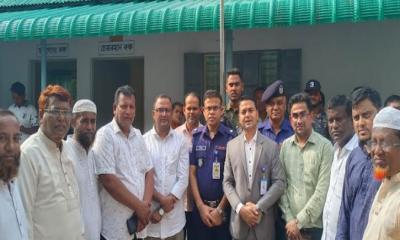 রূপগঞ্জে ইউনিয়ন পরিষদ ভবন, সড়ক ও বৃক্ষরোপণ কর্মসূচির উদ্বোধন