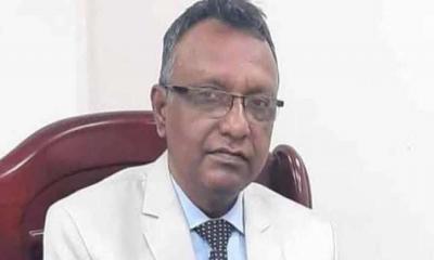 গভর্নরের বাধ্যতামূলক ছুটির নির্দেশ অমান্য করে অফিসে বিএফআইইউ প্রধান