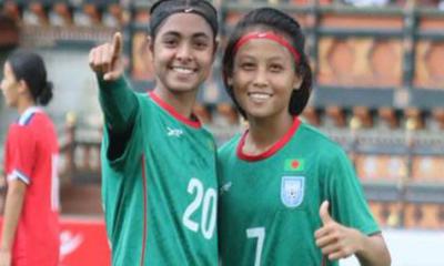 প্রীতির হ্যাটট্রিকে নেপালকে উড়িয়ে দিলো বাংলাদেশ