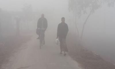 উত্তরের হিমেল বাতাসে কাঁপছে তেঁতুলিয়া