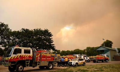 দাবানলে পুড়ছে অস্ট্রেলিয়া, বিদ্যুৎবিচ্ছিন্ন ৩৮ হাজার ঘরবাড়ি