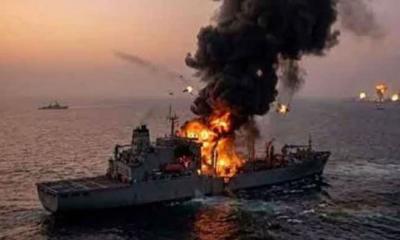 ভারত মহাসাগরে ইরানের হামলায় মার্কিন ডেস্ট্রয়ার ব্যাটেলশিপ ধ্বংস