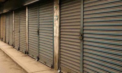 দোকানপাট বন্ধে সরকারি সিদ্ধান্তই বহাল