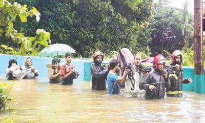চট্টগ্রামে বন্যা ও পাহাড়ধসে মৃত্যু বেড়ে ৩৯, পানিবন্দি ৯ লাখ মানুষ