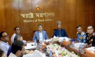 প্রকল্প বাস্তবায়নে সময়সীমা-স্বচ্ছতা নিশ্চিতের নির্দেশ স্বরাষ্ট্রমন্ত্রীর