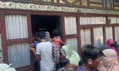 কুমিল্লায় মা ও শিশু ভাতিজিতে কুপিয়ে হত্যা, যুবক আটক