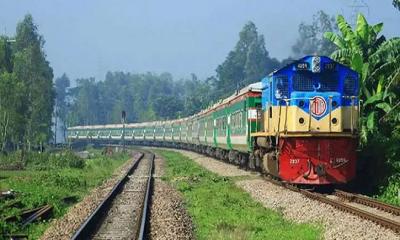 দুর্গাপূজায় ৫ ট্রেনের সাপ্তাহিক বন্ধ বাতিল