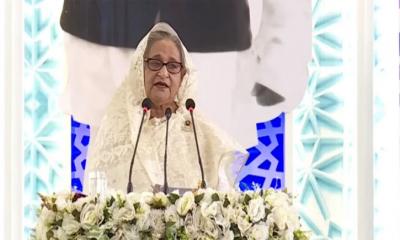 ছেলেমেয়েরা যেন সন্ত্রাস-জঙ্গিবাদে না জড়ায়: প্রধানমন্ত্রী