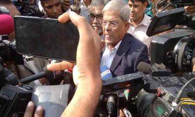 দলীয় কার্যালয়ে যেতে ফখরুলকে বাধা, বিকেলে সংবাদ সম্মেলন