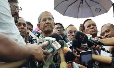 দেশকে পরনির্ভরশীল করে তুলতে সরকার চক্রান্ত করছে: মির্জা ফখরুল