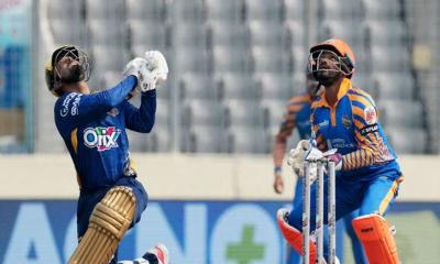 ঢাকাকে হারিয়ে প্লে-অফে খুলনা, রাজশাহীর বিদায়