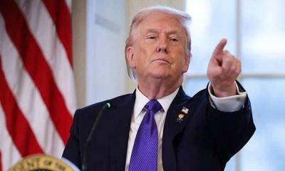 বিক্ষোভকারীদের ফাঁসি দিলে ইরানের বিরুদ্ধে ‘কঠোর পদক্ষেপের’ হুঁশিয়ারি ট্রাম্পের