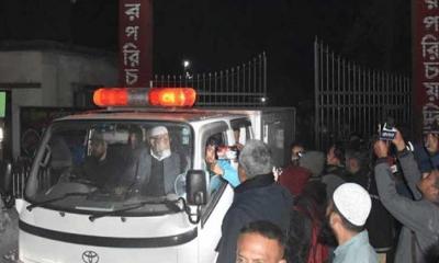 কারা ফটকে দেখতে হলো  স্ত্রী ও সন্তানের মরা মুখ