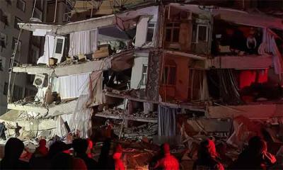 ৭.৮ মাত্রার ভূমিকম্পে কাঁপল তুরস্ক, বহু হতাহতের আশঙ্কা