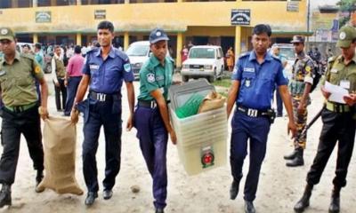 ৬ জানুয়ারি ভোট গ্রহণের তারিখ ধরে এগোচ্ছে ইসি