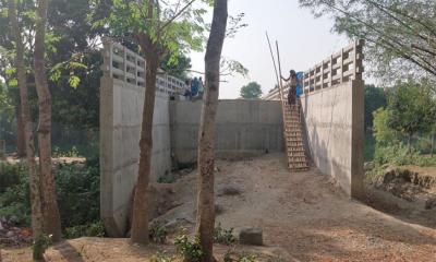 কোনো কাজে আসছে না ৭ কোটি টাকা ব্যায়ে নির্মাণ করা সেতু