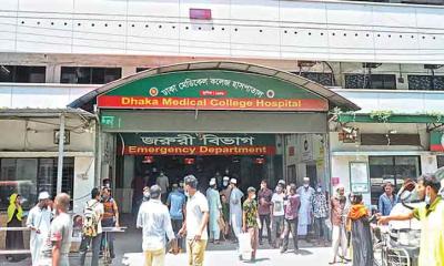 রমনায় ট্রাকের ধাক্কায় ব্যবসায়ী নিহত