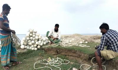 দুই মাসের নিষেধাজ্ঞায় কর্মহীন জেলে পল্লীতে হতাশা