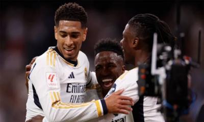 ভিনিসিউসের জোড়া গোলে আলাভেসকে বিধ্বস্ত করল রিয়াল