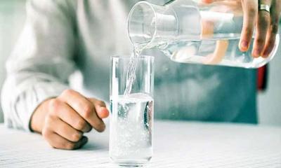 শীতকালে কেন পানি পান করা জরুরি