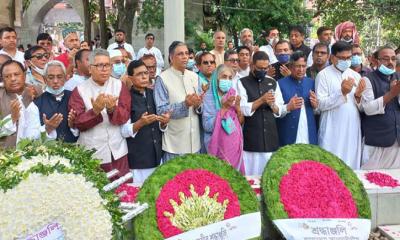 শেখ কামালের সমাধিতে আ.লীগের শ্রদ্ধা