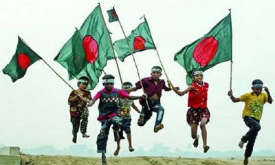 বিজয় দিবস ঘিরে উৎসবমূখর রাজধানী