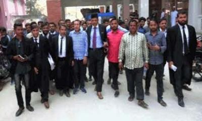 আ.লীগ কার্যালয় ভাঙচুর মামলায় বিএনপির ৪৮ নেতাকর্মীর জামিন 