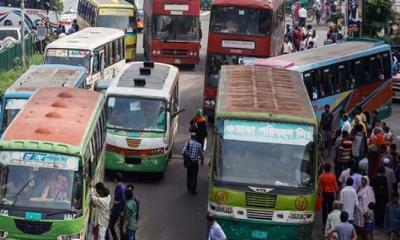নিয়ম মানছে না রাজধানীর অধিকাংশ গণপরিবহন 