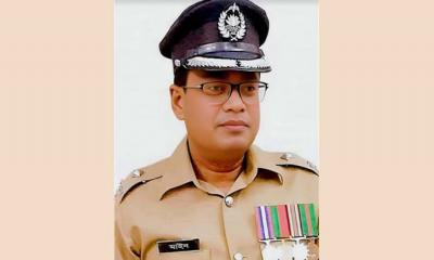 চায়ের স্টলে আড্ডা বিভিন্ন অপরাধের জন্ম দেয়: ওসি ত্রিশাল  