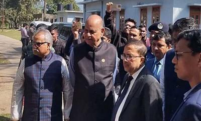 কর্মস্থলে পাওয়া গেল না চিকিৎসককে, সঙ্গে সঙ্গে বরখাস্ত