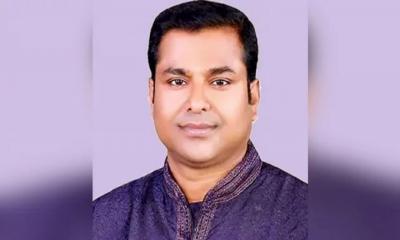 আ.লীগ নেতা বড় মনিকে দল থেকে অব্যাহতি