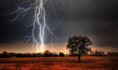 তিন জেলায় বজ্রপাতে ৭ জনের মৃত্যু