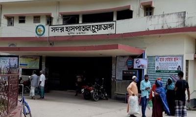 ‘দুইদিন ধরে হাসপাতালে ডাক্তার দেখলাম না, নার্সগুলো ঘুমায় আর বকা দেয়’