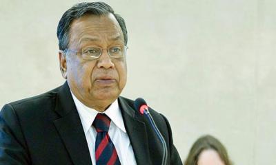 বিশ্বব্যাংক টাকা দেয়, তাদের কথা শুনতে হবে